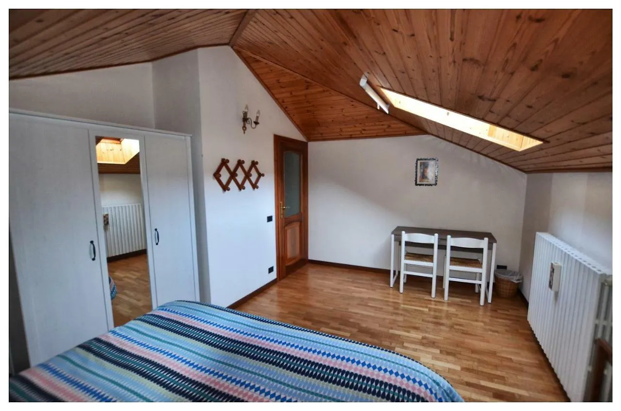 Waobab - We Are One B&B Alzano Lombardo 0*,