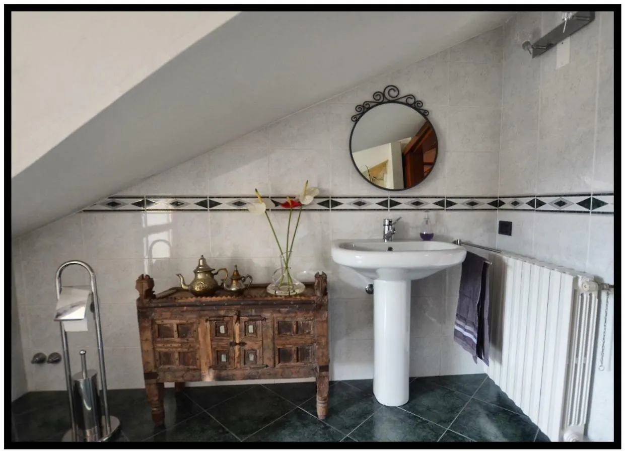 Bed & Breakfast Waobab - We Are One B&B Alzano Lombardo